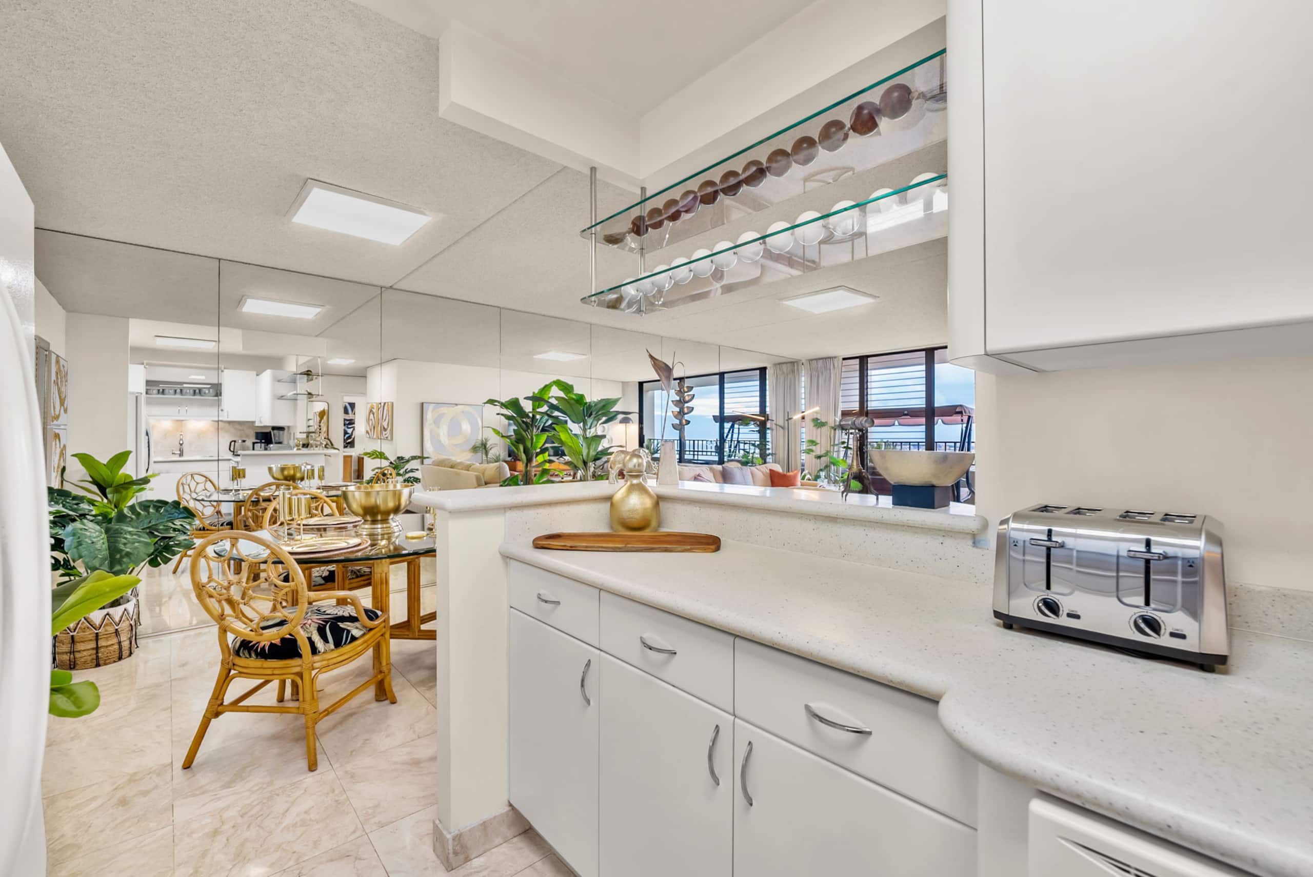Kai + 2BR / 2BA + Ocean / DH Views + Parking + W/D - Image 17