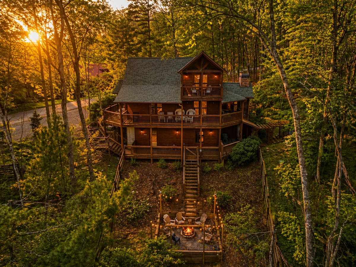 Cozy Bear Cabin