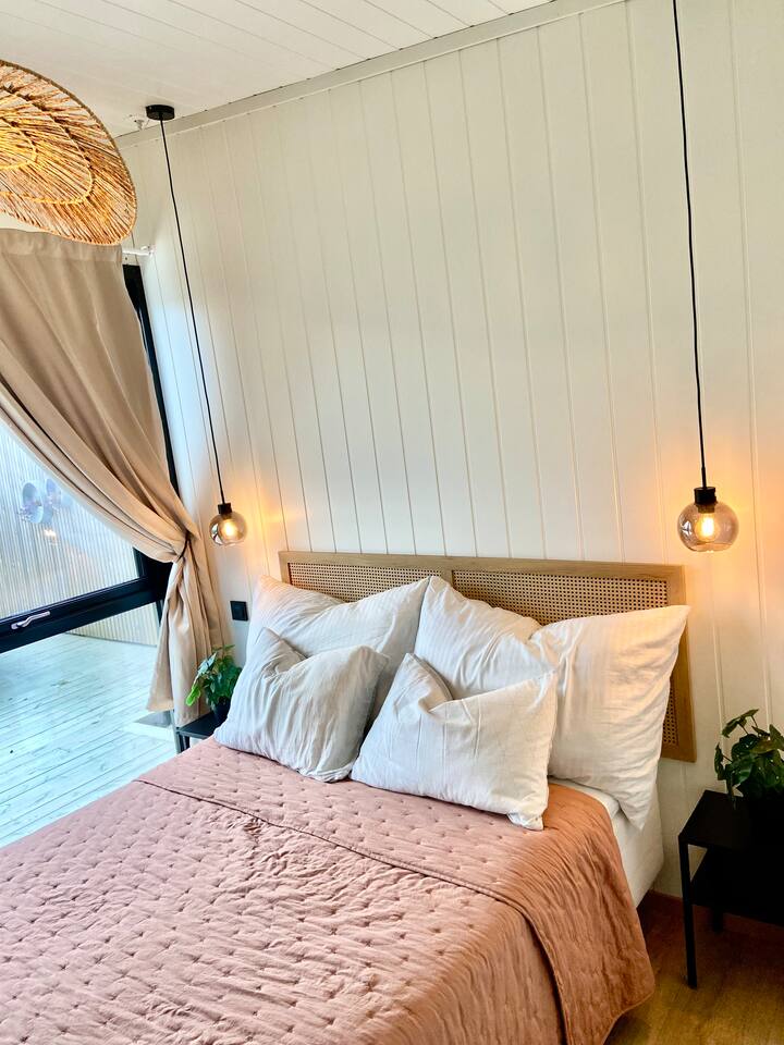 غرفة النوم 1