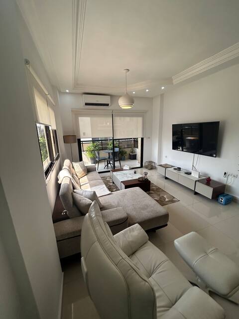 Beautiful bright two bedroom apartment.