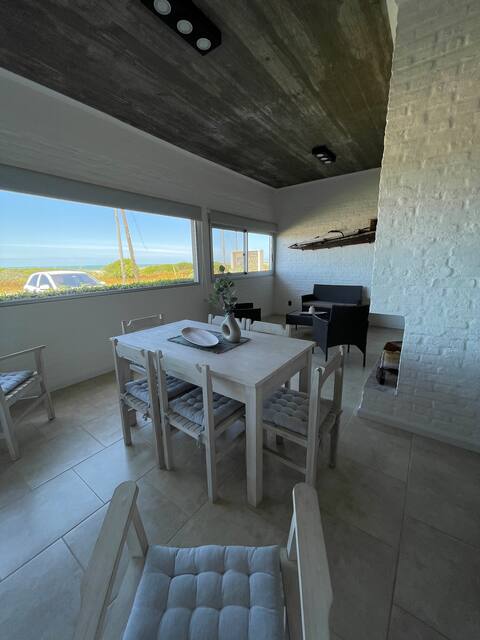 Oceanfront apartment in Arachania
