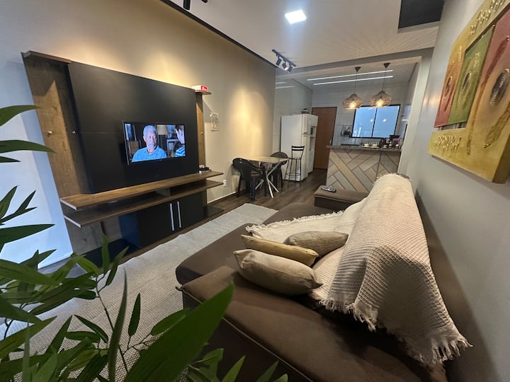 Host Conforto | Casa Completa (C/ Ar-cond - Wi-fi) - Trindade