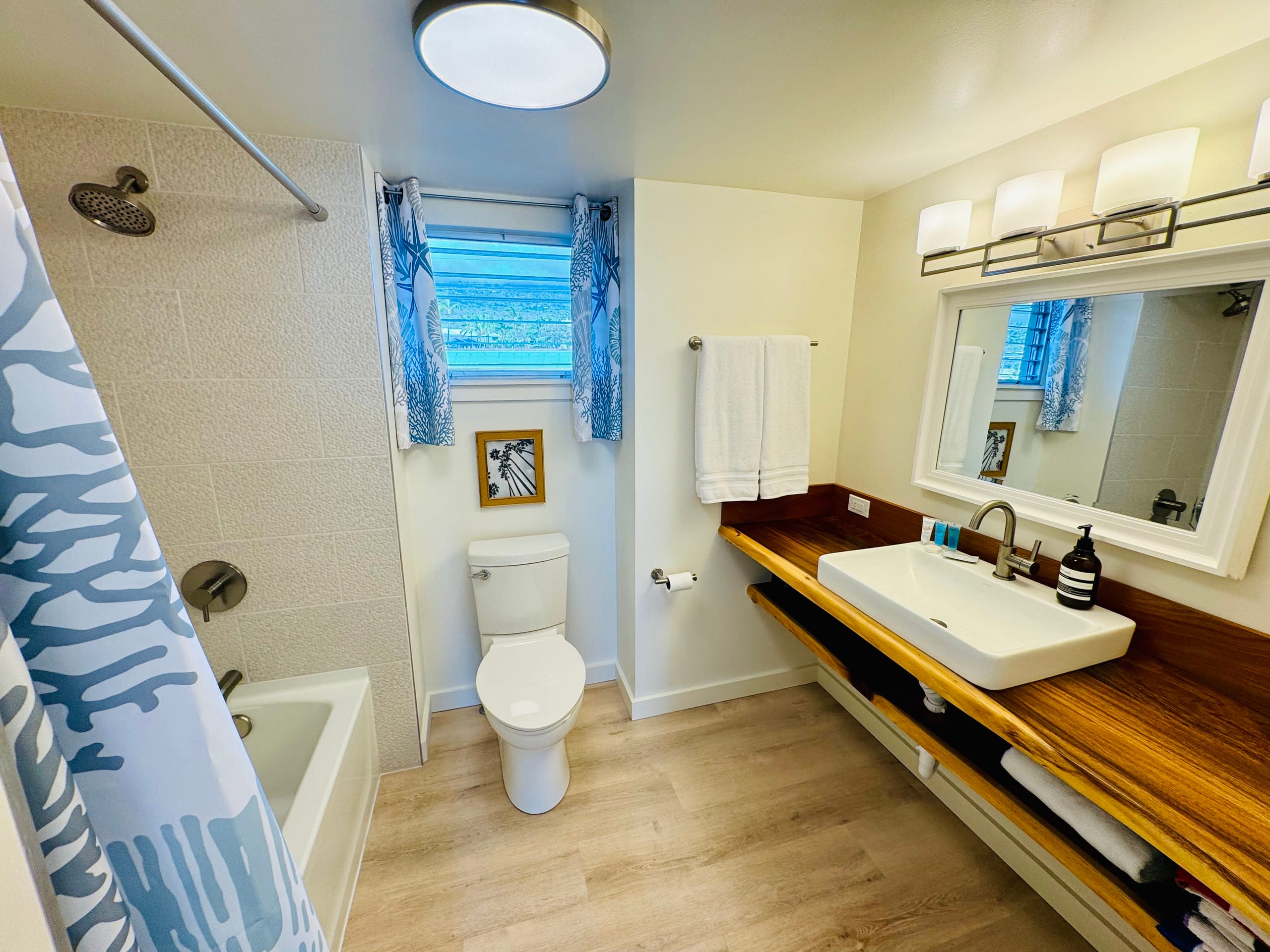 Condo in Kailua-Kona · ★4.96 · 1 bedroom · 1 bed · 1 bath - Image 28