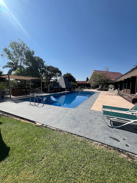 huge private and safe willenska estate