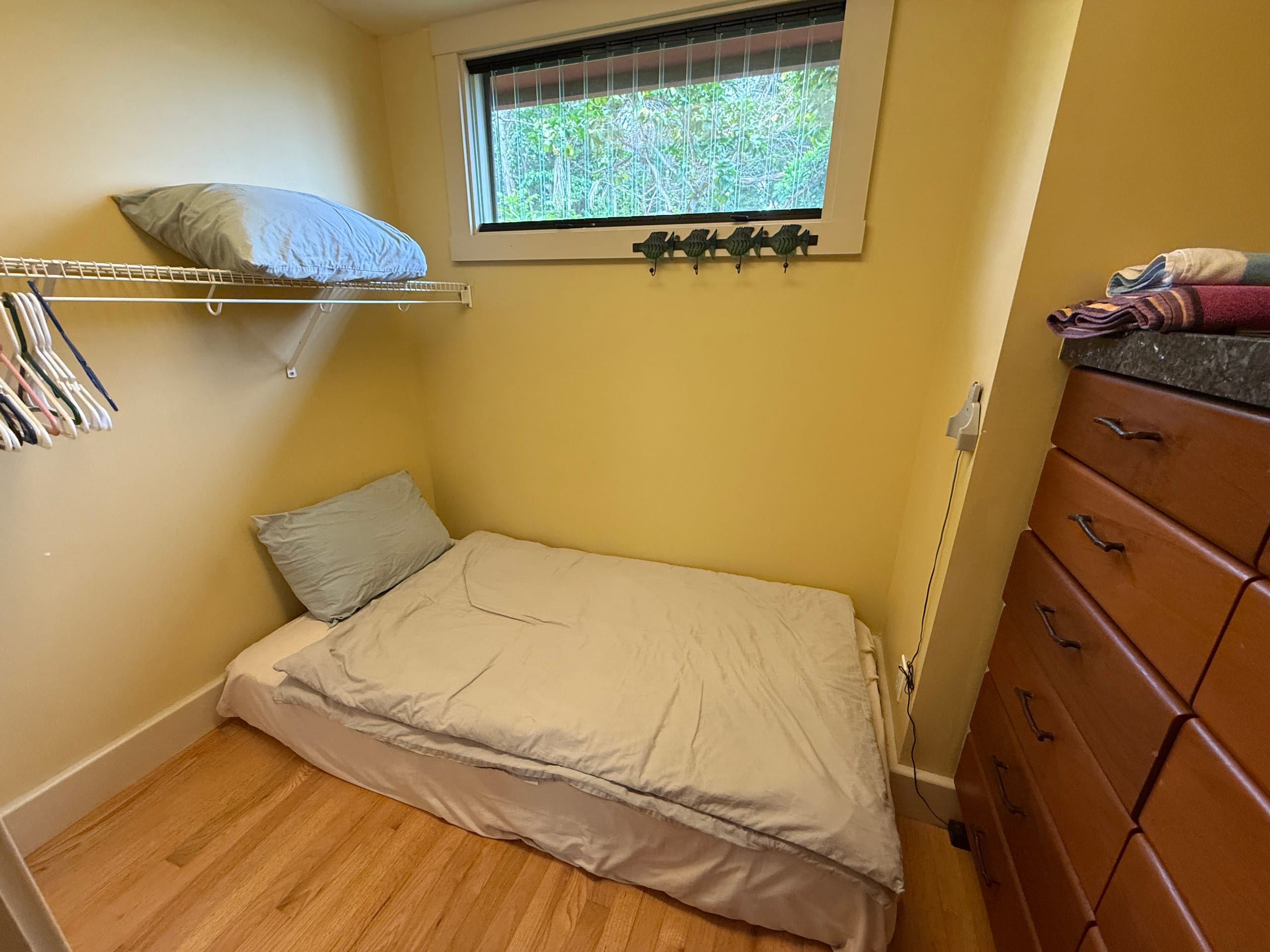 Zen Cozy Private Vacation House - Photo 33