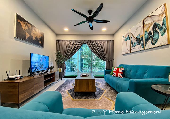 4br Poolview| Free Netflix | Waterpark |2carpark - Ipoh