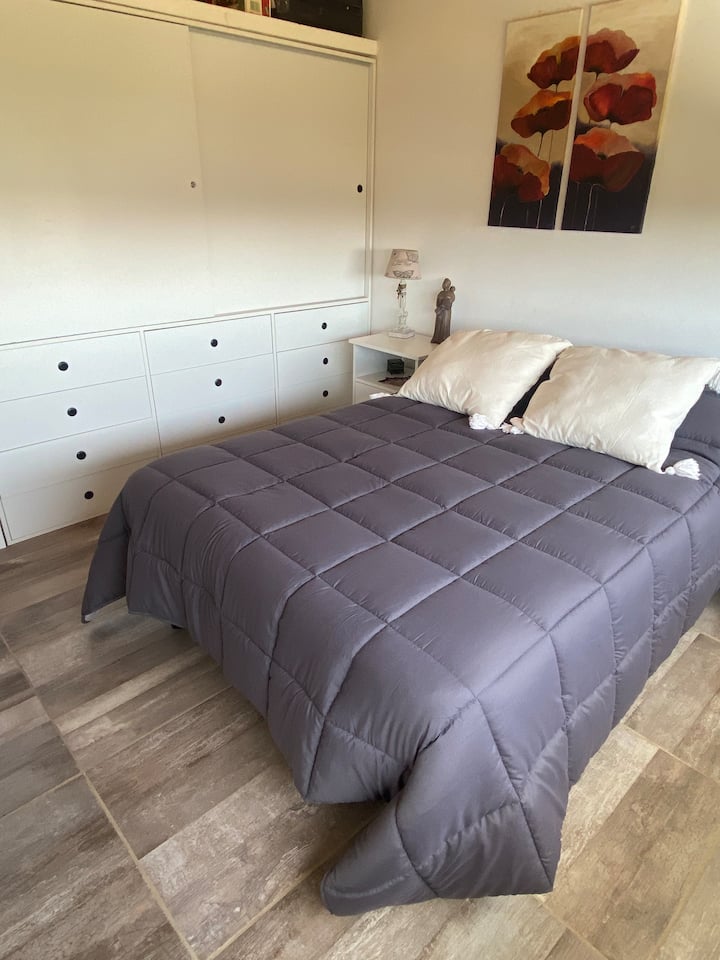 საძინებელი 1