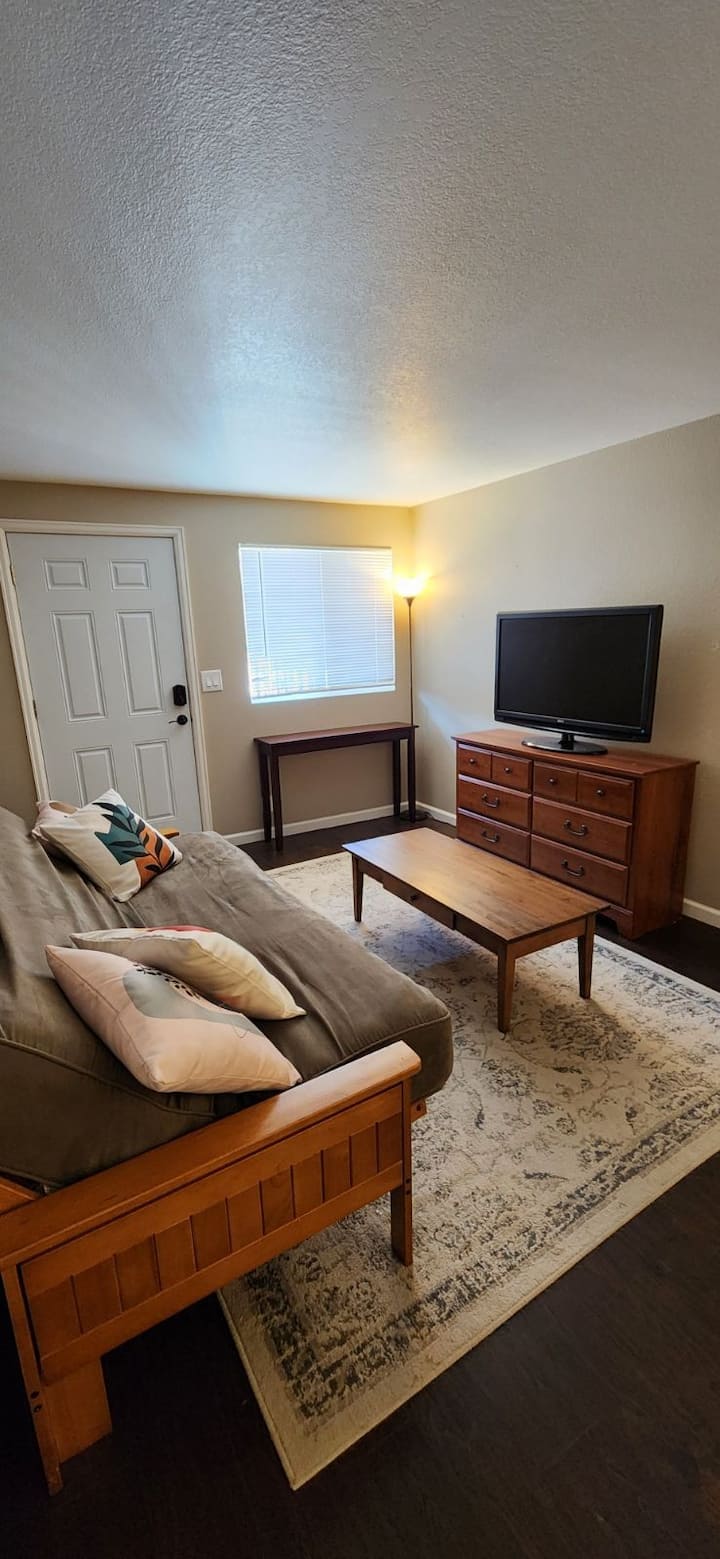 Colorado Lifestyle Hub With Mountain Views - Colorado Springs, CO