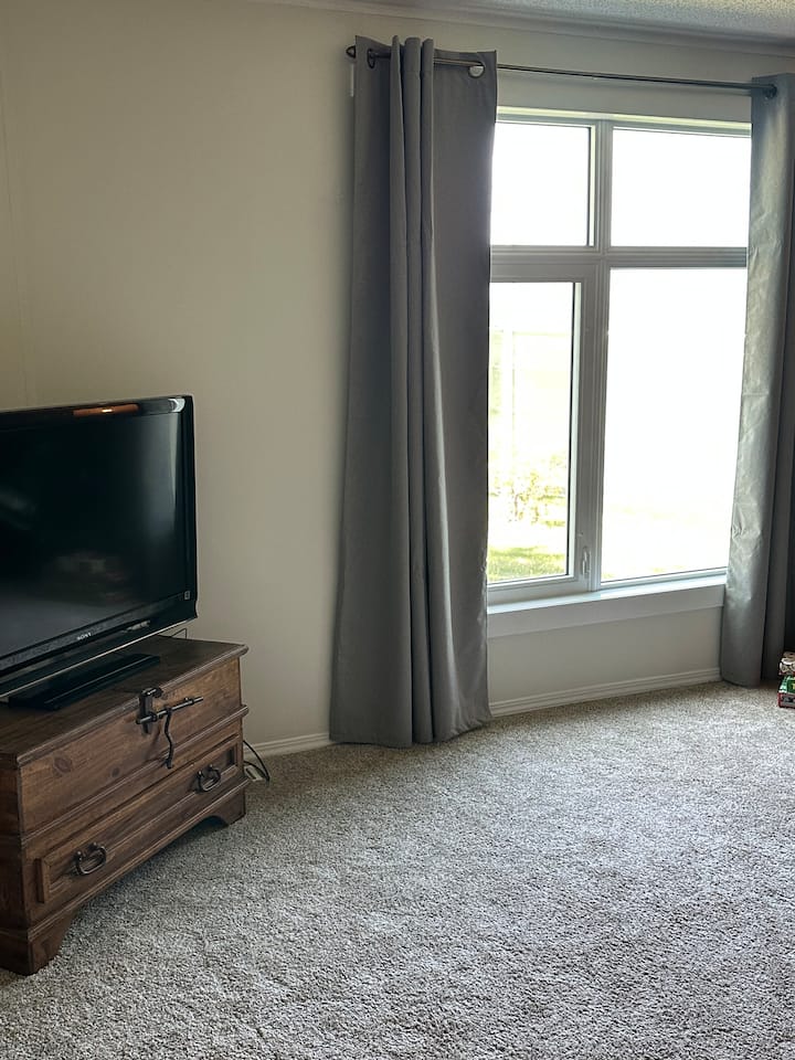 Foothills Ranch & Airbnb - Cardston