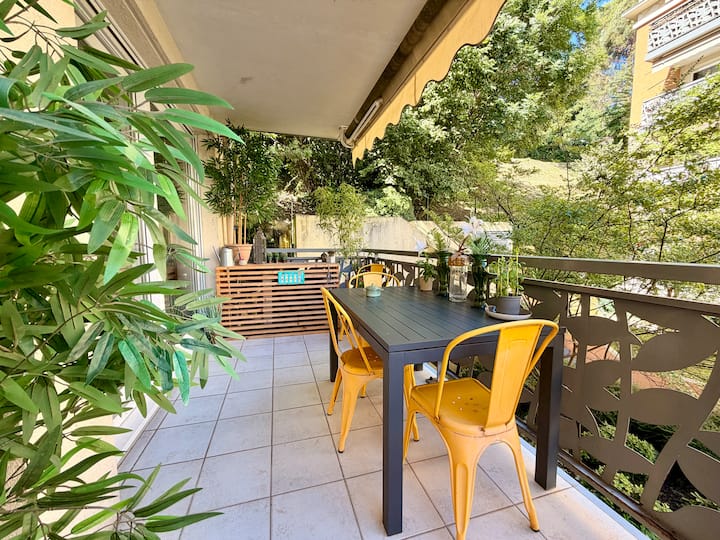 Beau T2 Au Calme, Parking Privé & Proche De La Mer - Cagnes-sur-Mer