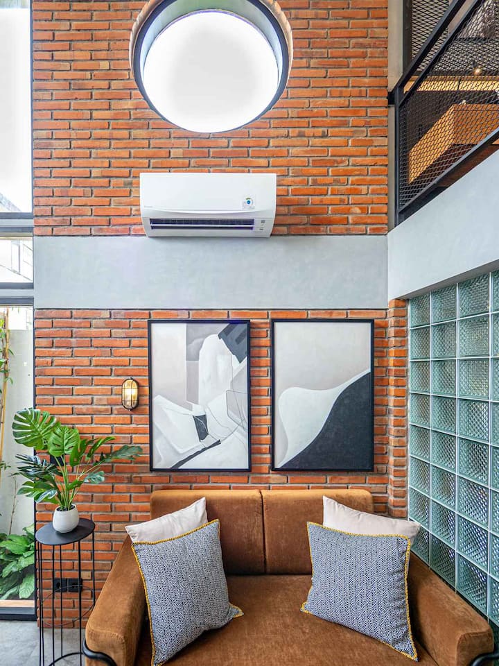 Tunjung · Modern Industrial Loft @ Ubud - 烏布