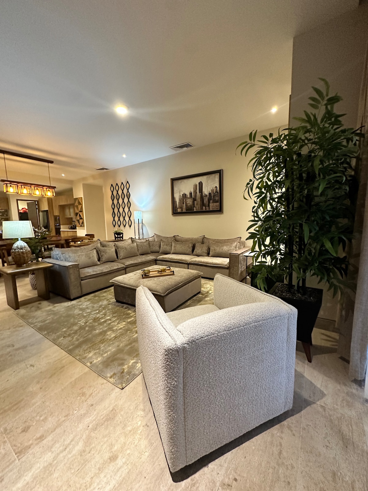 Condo in Cancún — 4 bedroom vacation rental in 