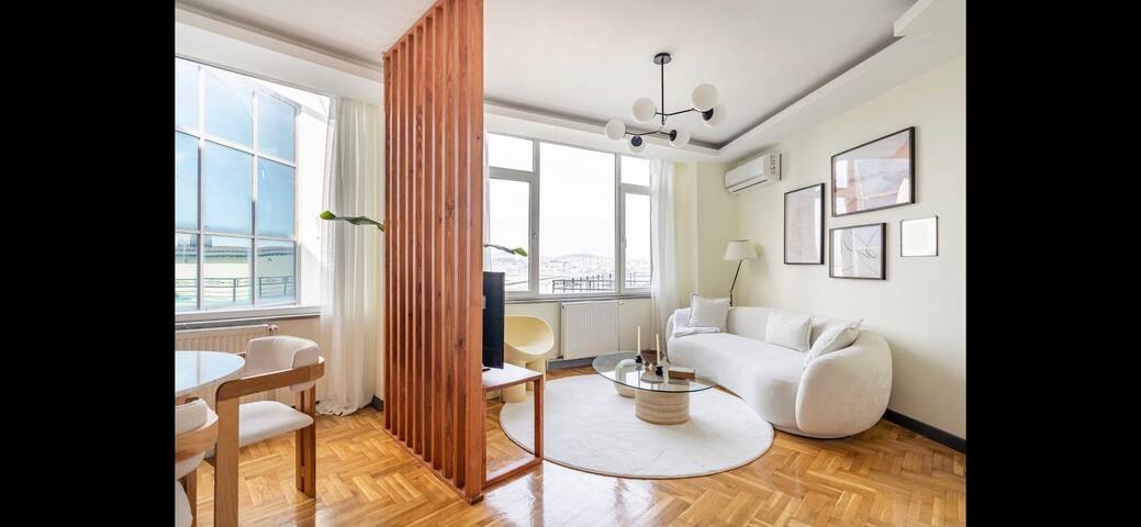 Cihangir Flat w/ Bosphorus View gallery image 2