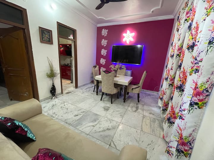 Luxury Villa | Indira Nagar - カーンプル