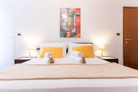 Easter by Sea · 2BR/2Bath/Balconies Pescara Center