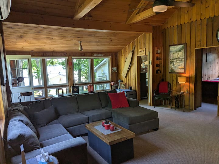 غرفة المعيشة