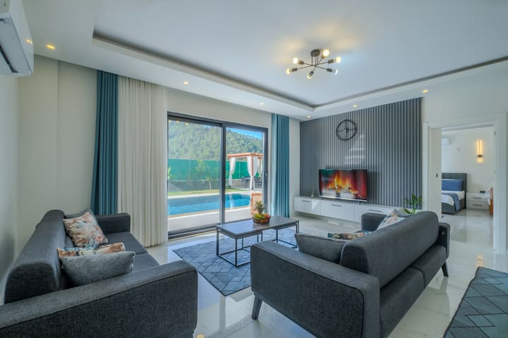 Göcek-i̇nlice’de Villa Lugnes. Sahile 1,5 Km Mesafe - Göcek