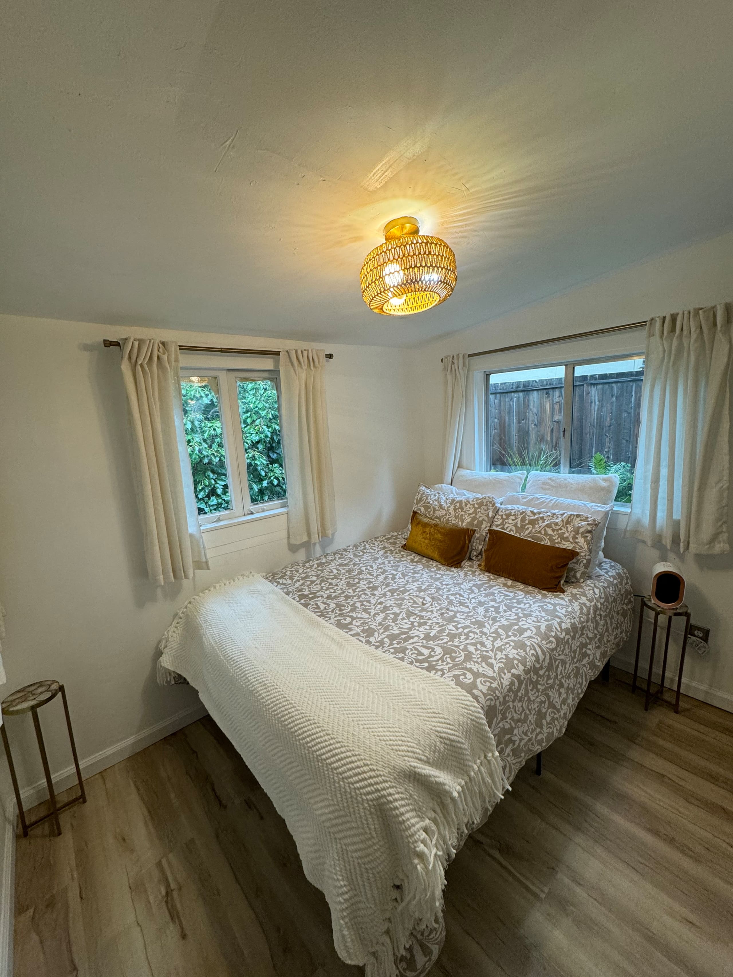 Cozy Piedmont-Border Bungalow with Fireplace - Photo 11