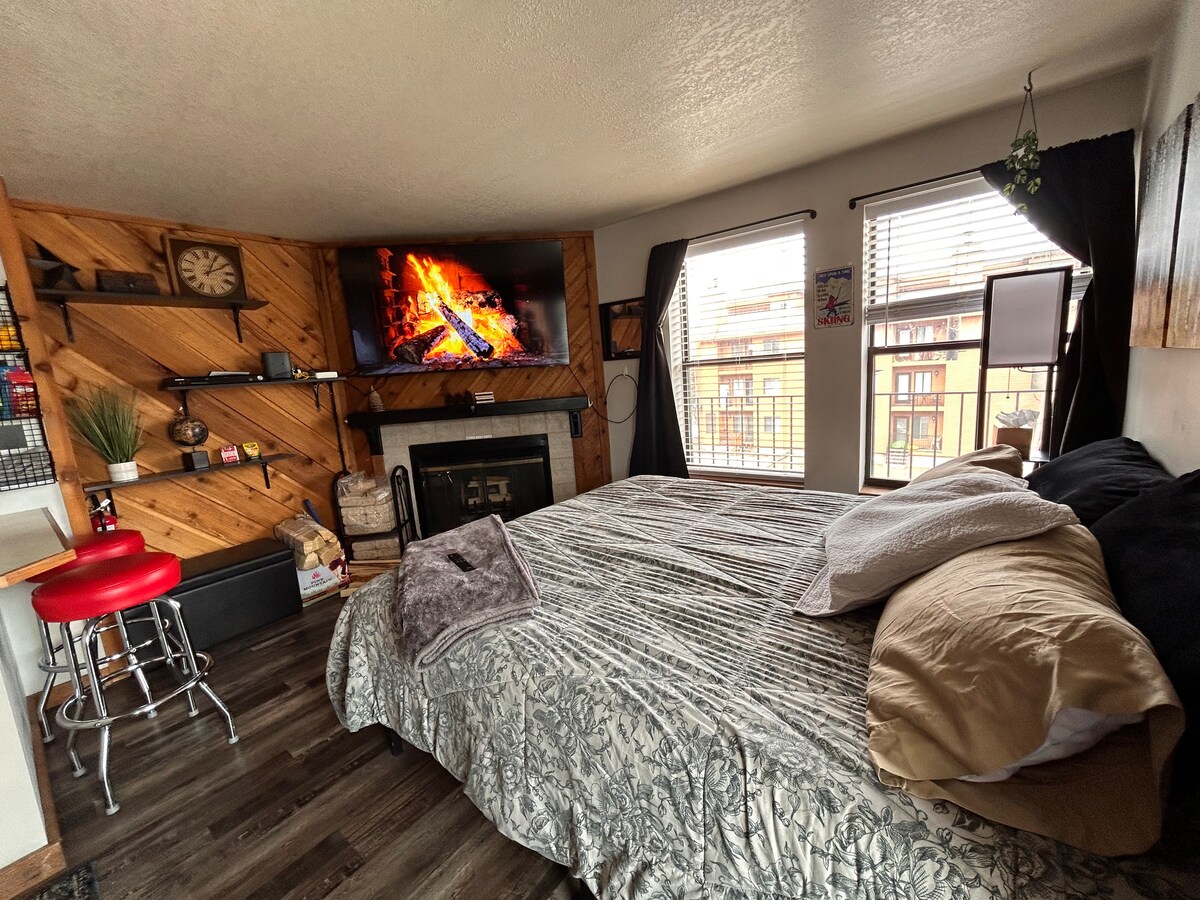 Ambienti i dhomës së gjumit