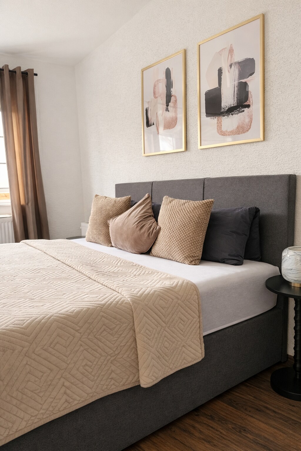 Stylish 3-room apartment | 82 sq. m | Stuttgart |