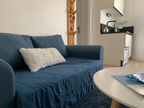 Top Airbnb: Paris Apartment – Neuilly / Cozy and accessible à Neuilly Sur Seine