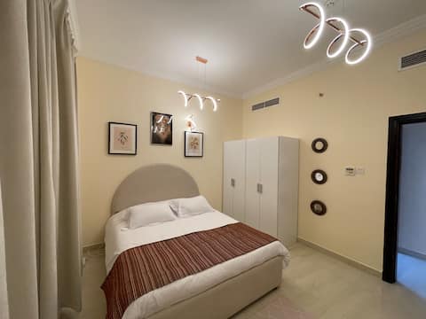 Popular Airbnb listing: Lovely 1 Bedroom near to beach in Al Mamzar