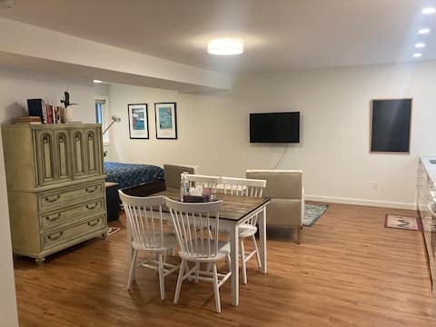 Successful Airbnb property: Cozy Guest Suite In North Shore in North Vancouver City