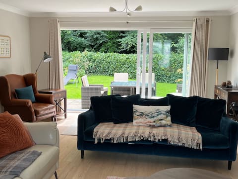 Popular Airbnb listing: Tarporley Village Home in Cheshire
