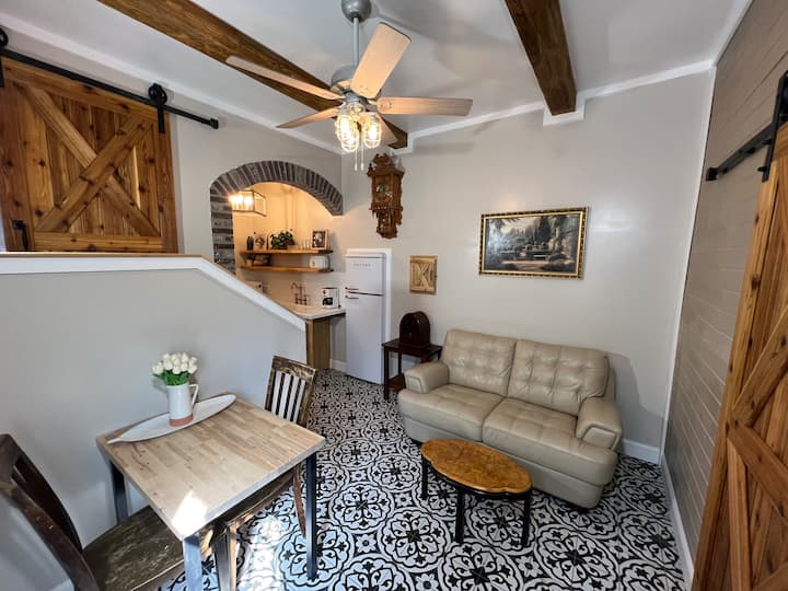 Catalina Cottage - North Fort Myers, FL