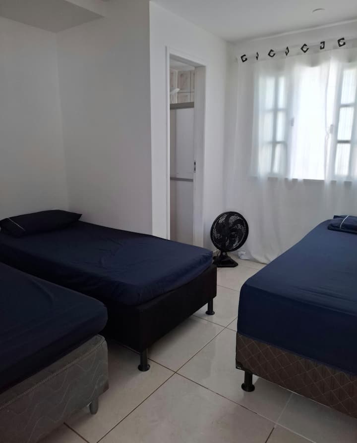 საძინებელი 4