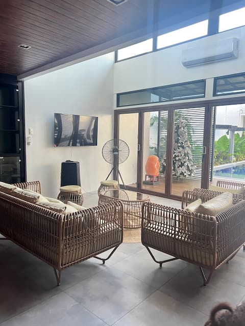 La Reya Private Resort