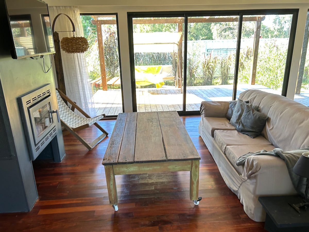 Top Airbnb: Punta Colorada, house with jacuzzi, two bathrooms in Punta Colorada