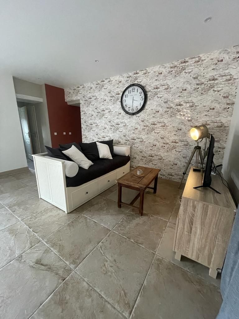 Top performing Airbnb: Country cottage: La Grange au Paï in Archidiocèse De Tours