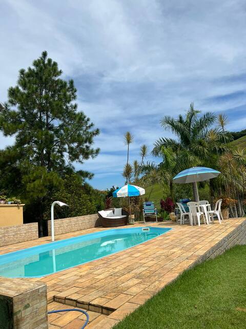 Casa de campo em Rialto, B.Mansa