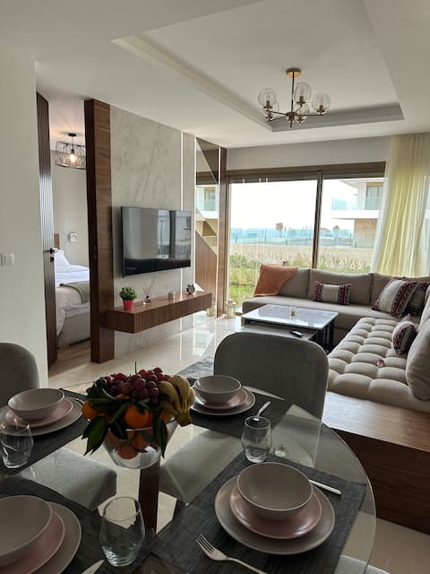 Luxurious sea view experience