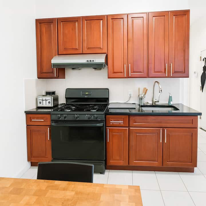 Stylish 2bdr Unit - New York