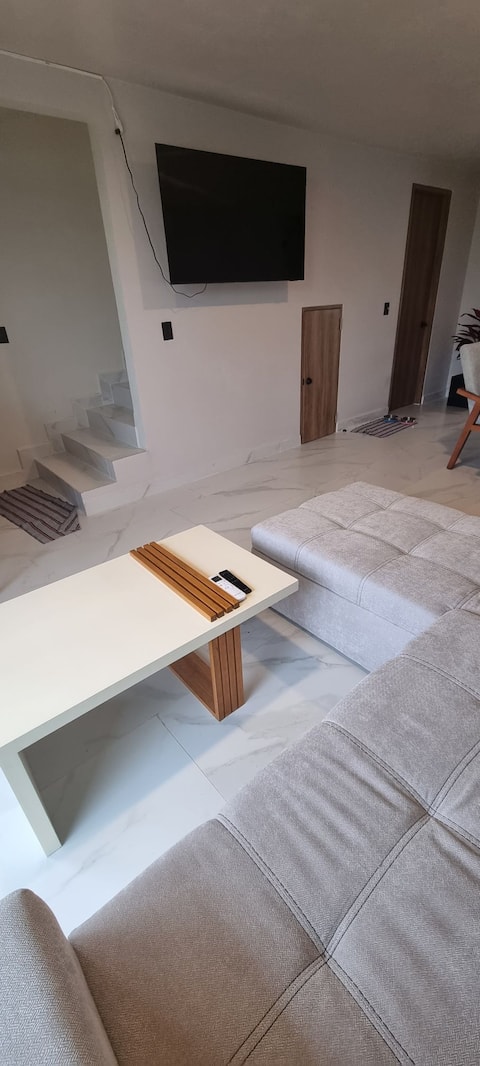 Popular Airbnb listing: Enjoy your vacations in a beautiful Family House in Atlacholoaya