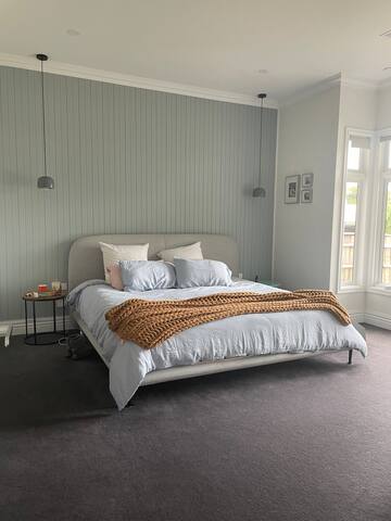 Cosy farmhouse near the beach gallery image 4