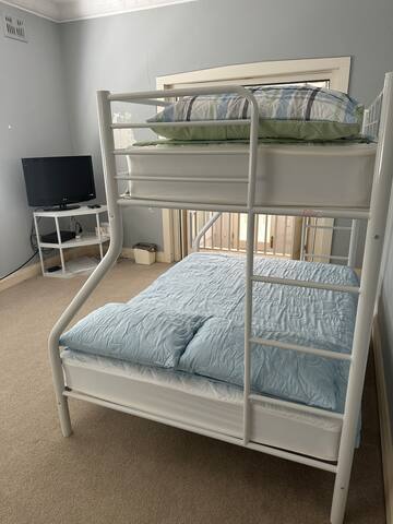 Beach House gallery image 3