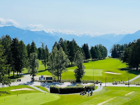 Exclusive Comfy Apartment in Central Crans-Montana