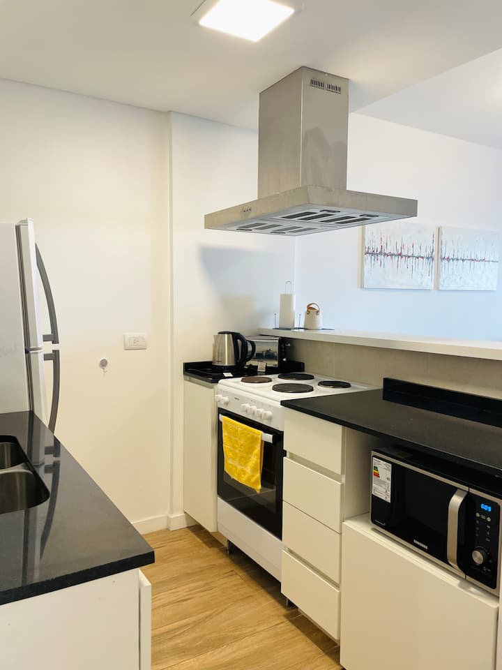 Estudio amoblado de 1 ambiente en Retiro