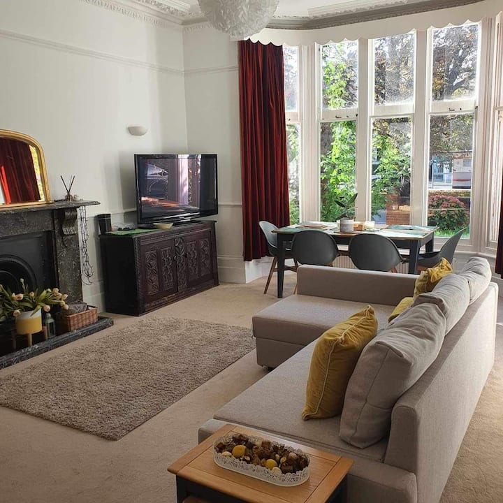 Friendly Homes Airbnb - Hounslow