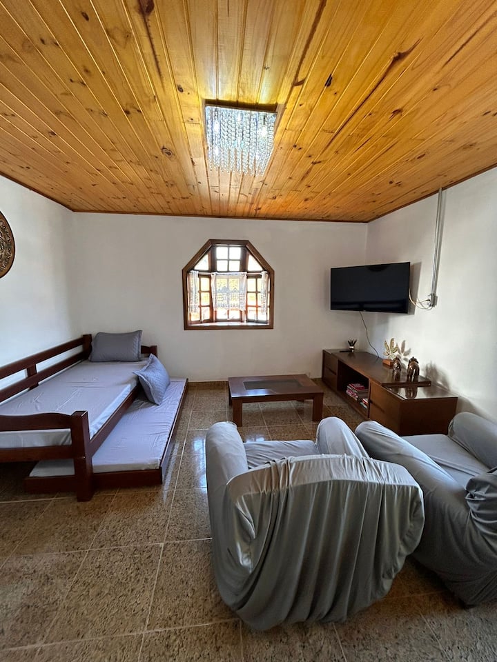 Chalé Nilde/hidro/churr/lago/r. Vinho/petfriendly - Ibiúna