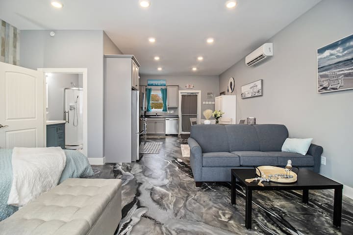 Condo/studio Downtown On Ludington Avenue - Ludington, MI