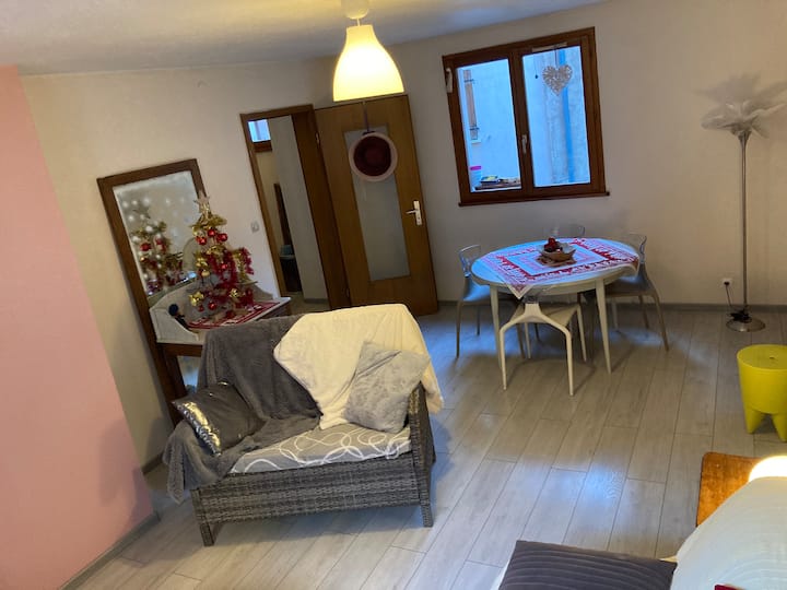 Možete uživati u vrlo toplom prostoru, a posebno u tišini susjedstva