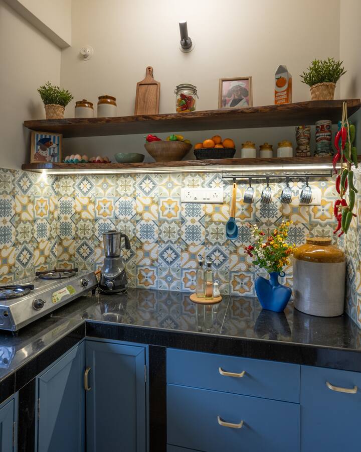 Full kitchen image 6