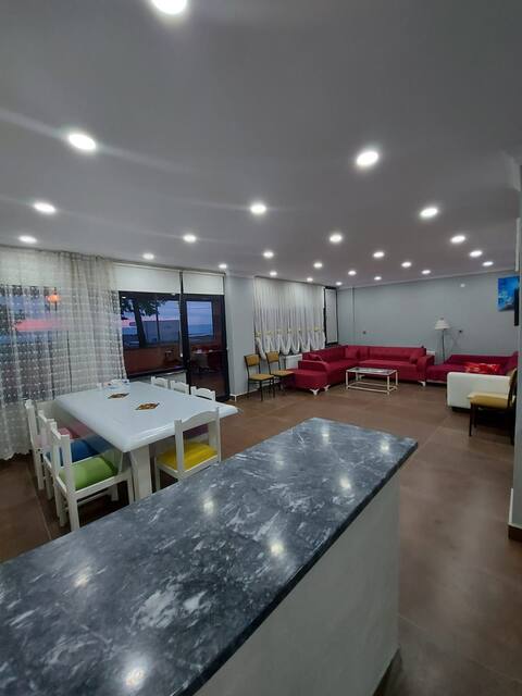 seaside house 6+1 beachfront