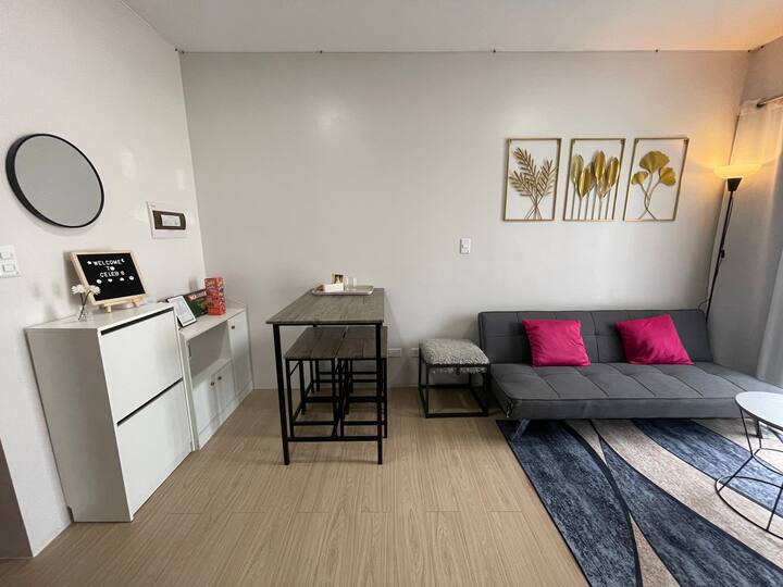 The Hive Condo Taytay - Cozy Staycation For Less