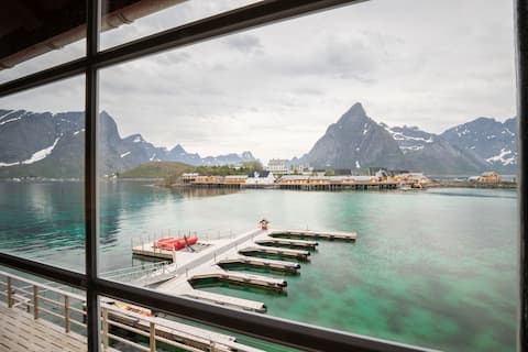 Lofoten studio II - seawater view