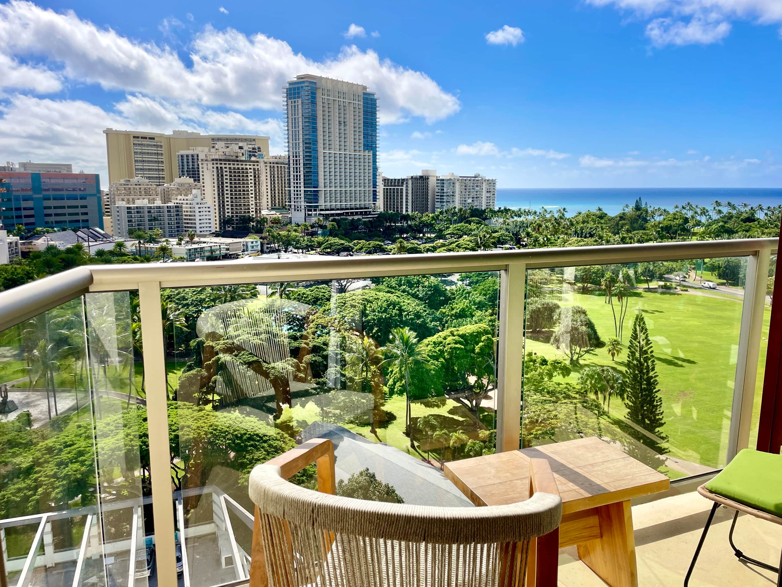 Hotel in Honolulu · ★4.8 · Studio · 2 beds · 1 private bath - Image 10